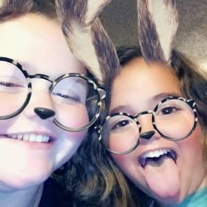 Meet your Posher, Kayla